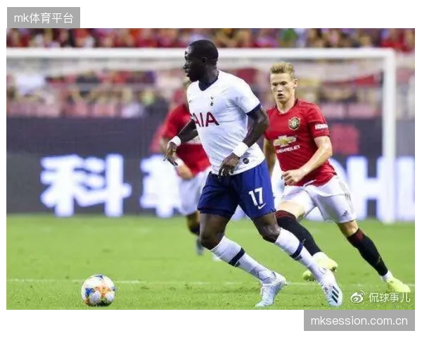 伯恩茅斯成为本赛季最大黑马,以联赛第六的优异成绩历史性地闯入欧联杯。 伯恩茅斯成为本赛季最大黑马,以联赛第六的优异成绩历史性地闯入欧联杯。